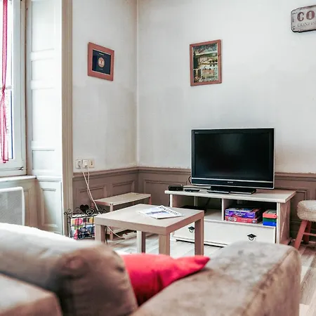 Le Cosy *